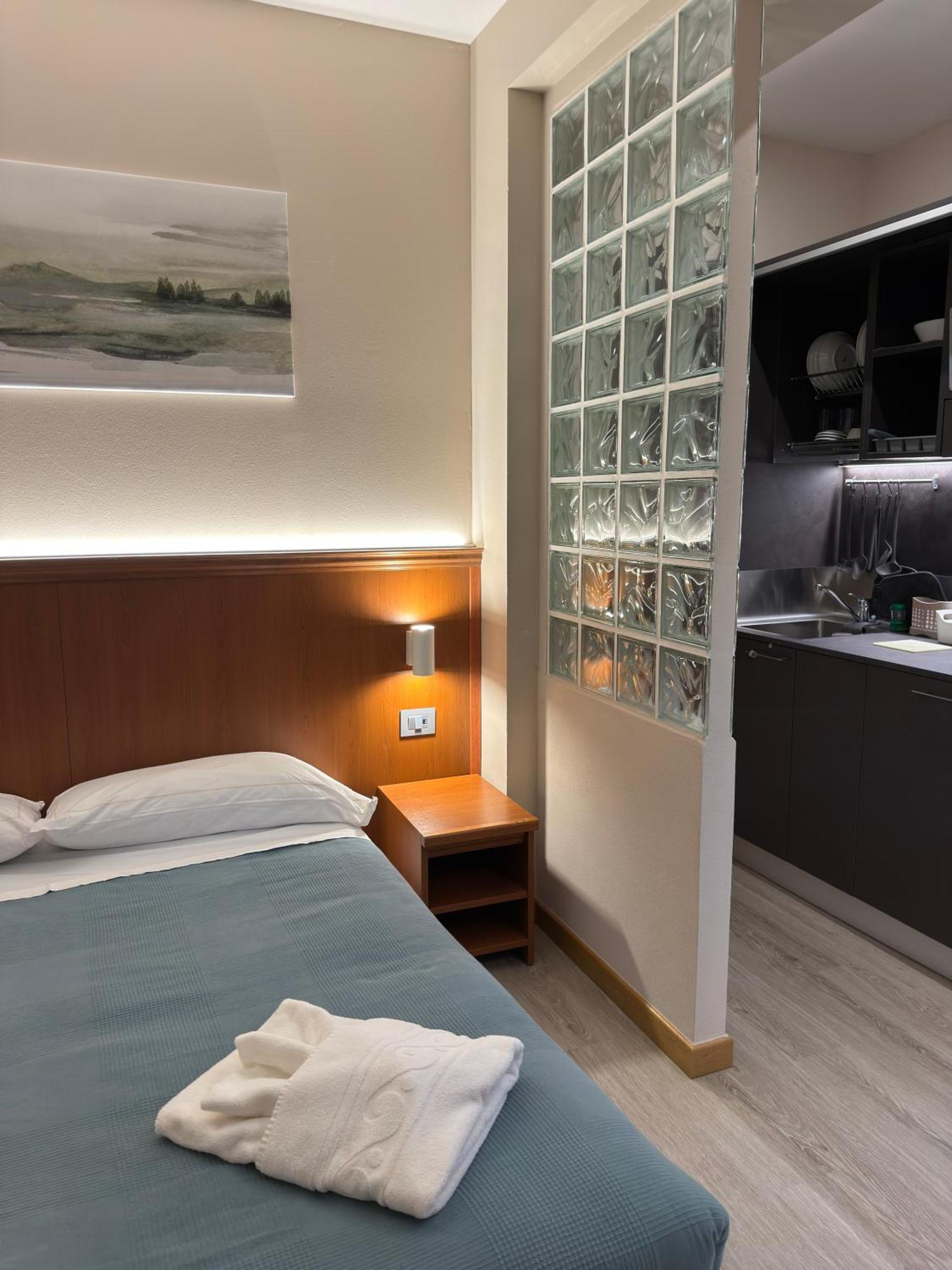 Hotel & Apartments Rinaldo 博尔戈马内罗 外观 照片