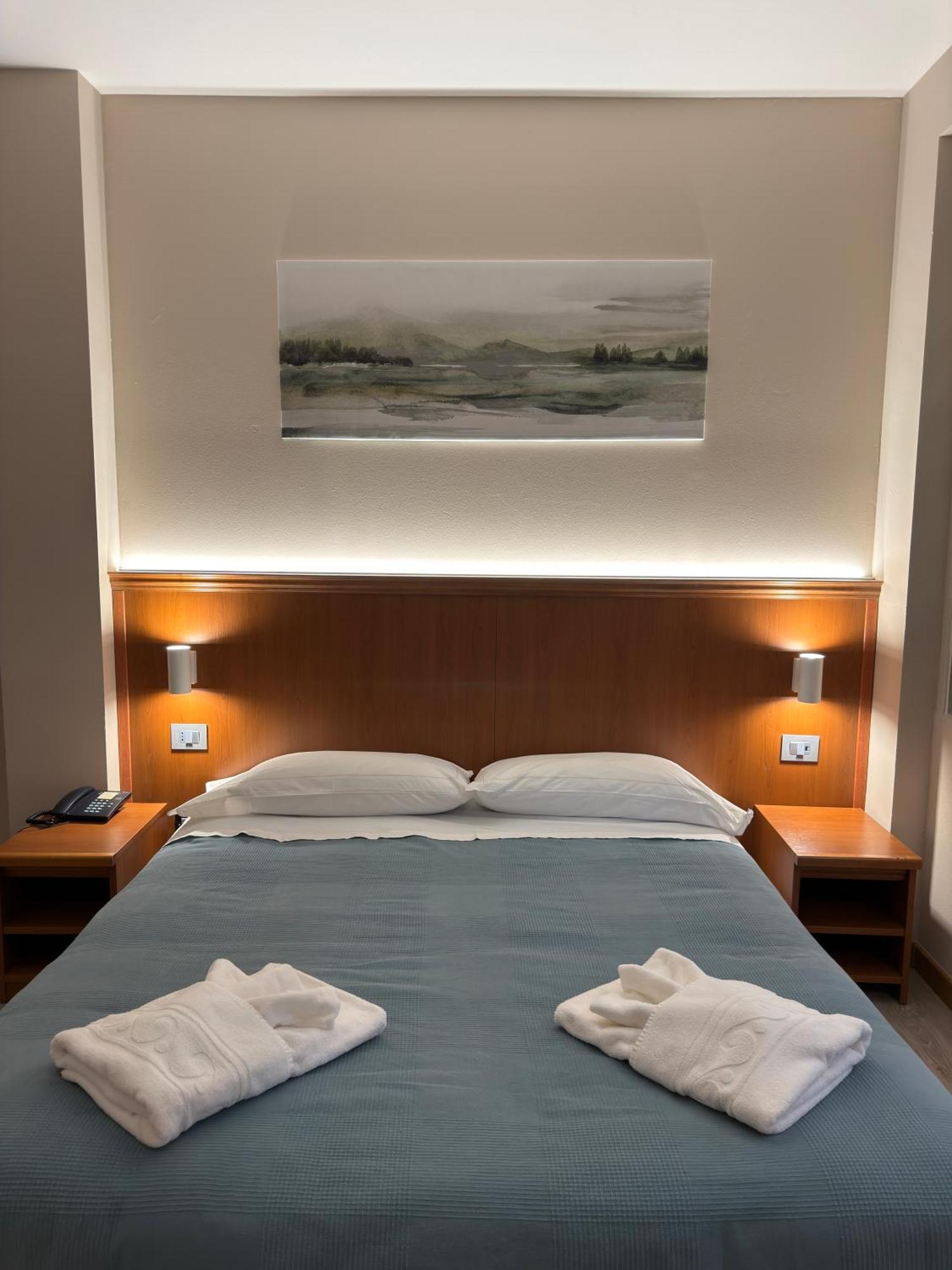 Hotel & Apartments Rinaldo 博尔戈马内罗 外观 照片