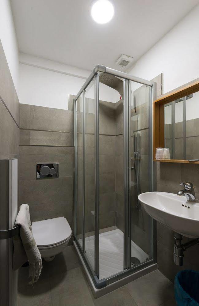 Hotel & Apartments Rinaldo 博尔戈马内罗 外观 照片